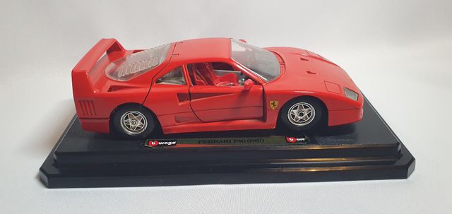 Bburago 3 auto in scala 1:18