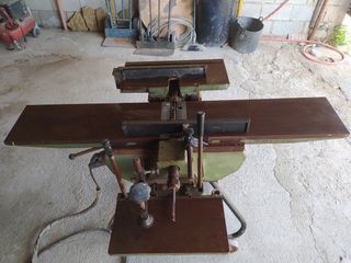 Maquina de carpintería 