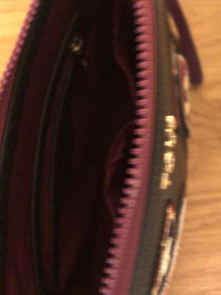 Bolso/cartera de mano negro. Tous
