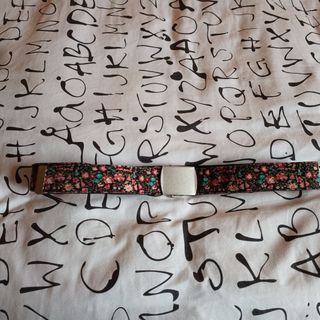 Cinturón flores pana vintage