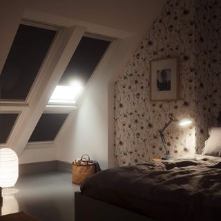 Tenda oscurante grigia per Velux C02