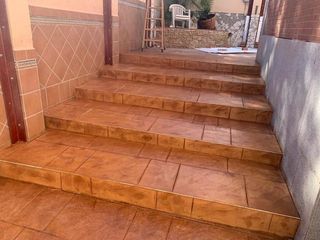 HORMIGÓN IMPRESO DECORATIVO ESCALERAS