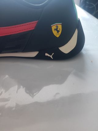 Zapatillas Puma Ferrari T38