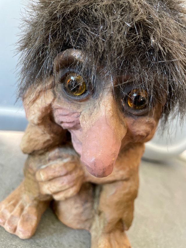 troll norvegese pensatore