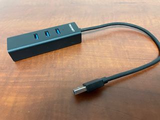 Adaptador USB Ethernet, Hub USB