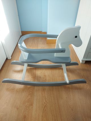 Caballito de madera