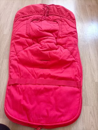 Saco silla de paseo marca tuctuc