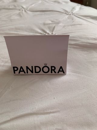 caja de la marca pandora 250 cada una