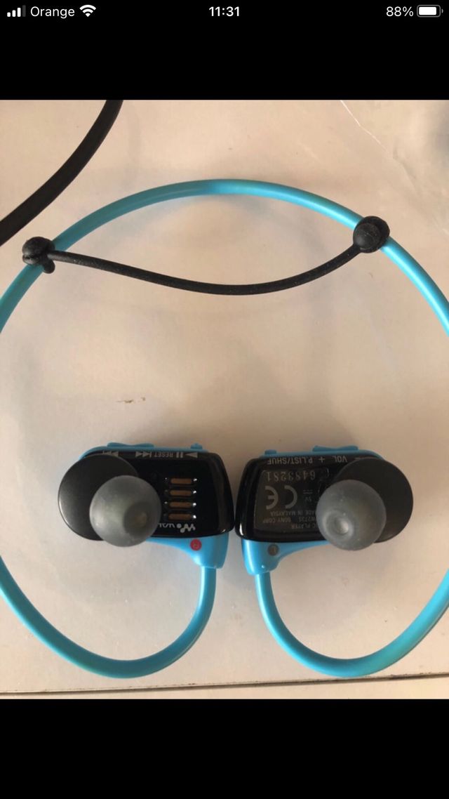 Lettore di cuffie da nuoto impermeabile Sony