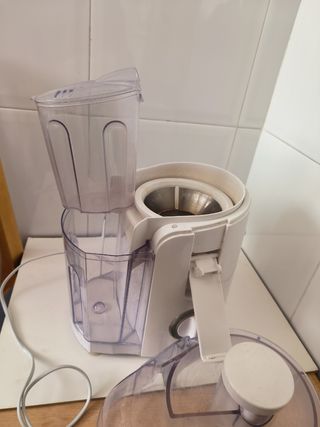 Licuadora en perfecto estado. Poco uso.