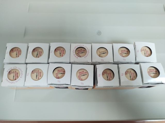 Protesi dentale Ceramic Vita vm 13