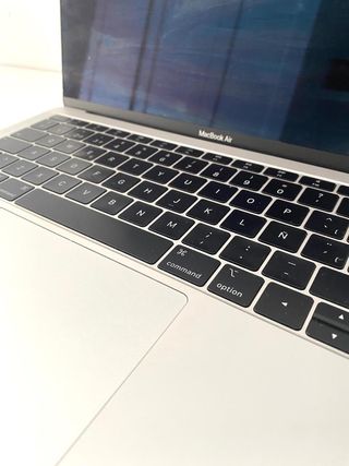 MacBook Air Retina 13.3 pulgadas 2018 128GB Plata