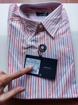 Nueva. Camisa vestir caballero T 40
