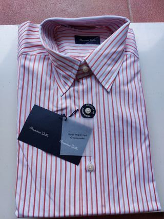 Nueva. Camisa vestir caballero T 40