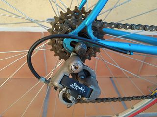 Menelli bicicleta carretera