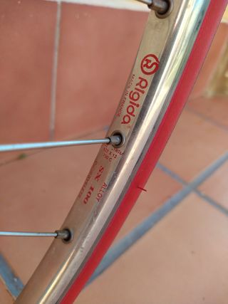 Menelli bicicleta carretera