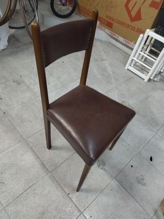 Mesa  comedor Mid Century con regalo de 4 sillas