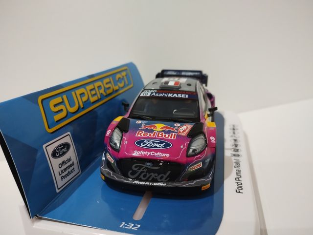 Superslot Ford Puma WRC S. Loeb Scx slot scx fly