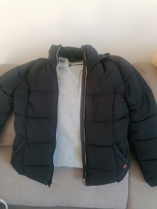 Cazadora acolchada azul Mango