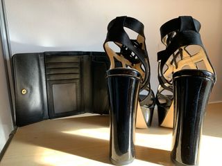 ZANDALIAS  DE PLATAFORMA, talla 37 COLOR NEGRO