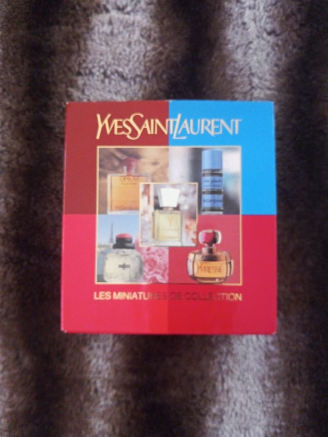 Cofre miniaturas Yves Saint Laurent.