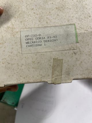 espejo retrovisor derecho Opel Corsa GSI A 85-92