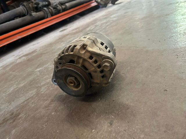 Alternador de Nissan Cabstar 120cv