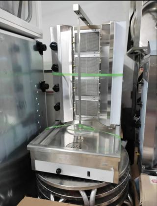 Asador de shawarma profesional