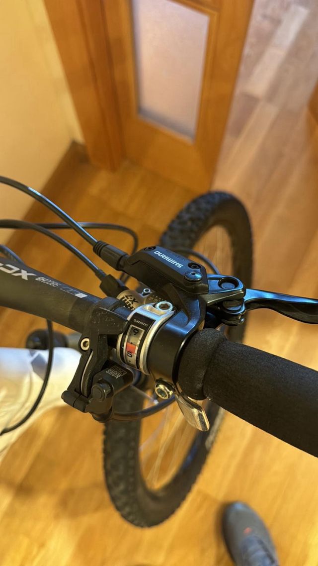 Bicicleta de montaña CANYON