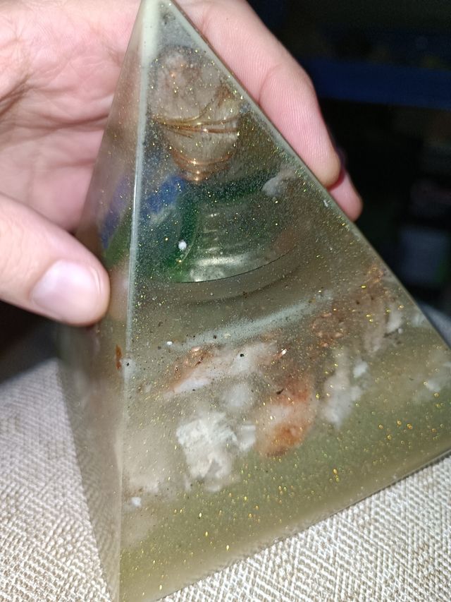 Epoxy piramidal