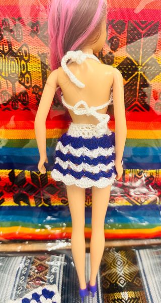 lote de muñeca tipo barbie 👗💋🧣👠💐