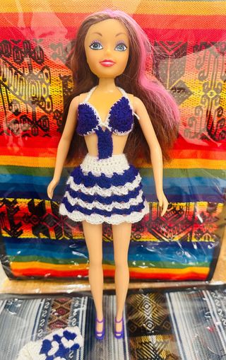 lote de muñeca tipo barbie 👗💋🧣👠💐