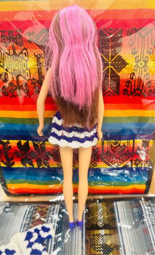 lote de muñeca tipo barbie 👗💋🧣👠💐