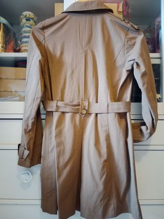 Gabardina Camel tendencia