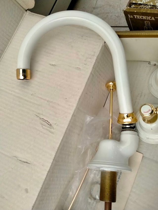 Parti a vista Rubinetto lavabo Mariani Bell bc-oro