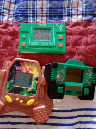 Lote de tres maquinitas años 80