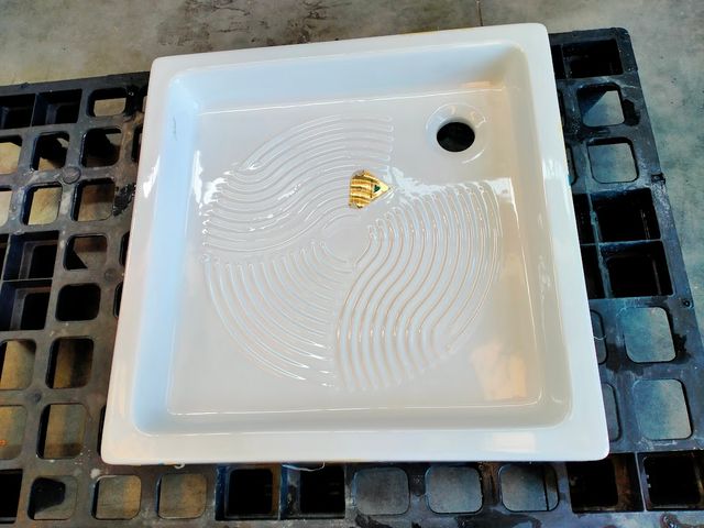 NUOVO Piatto doccia Dolomite cm 66x66