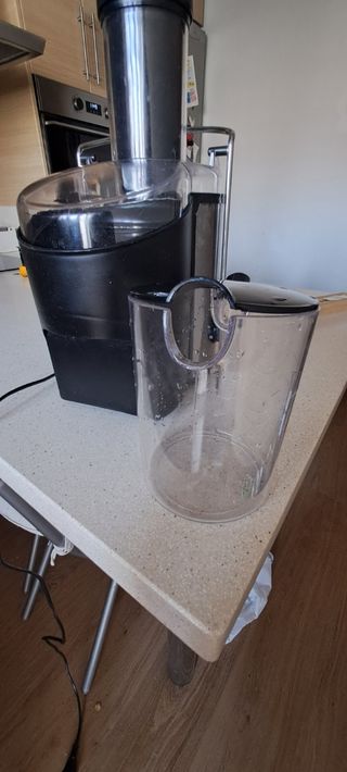 LICUADORA UFESA DELUXE