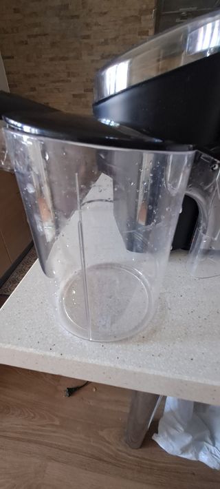 LICUADORA UFESA DELUXE