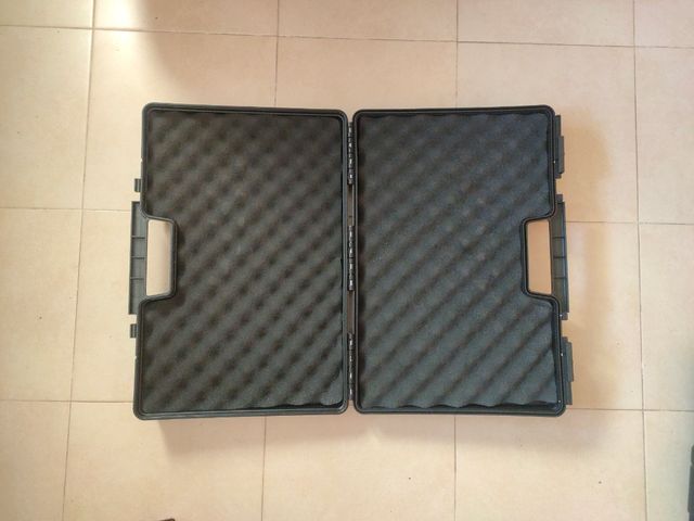 Maletín acolchado interno