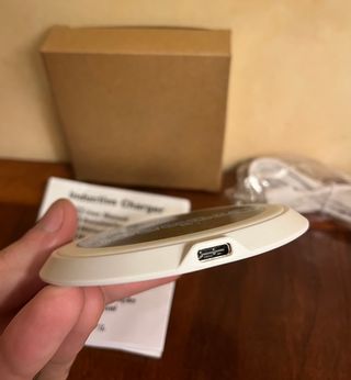 Caricatore wireless per telefono