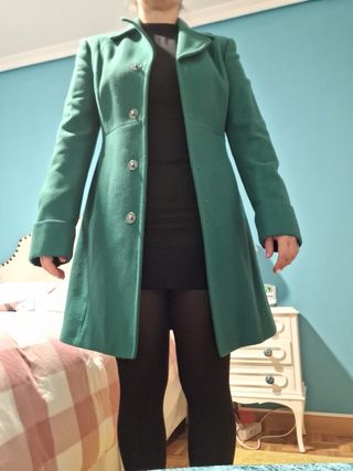 Abrigo de lana verde Benetton