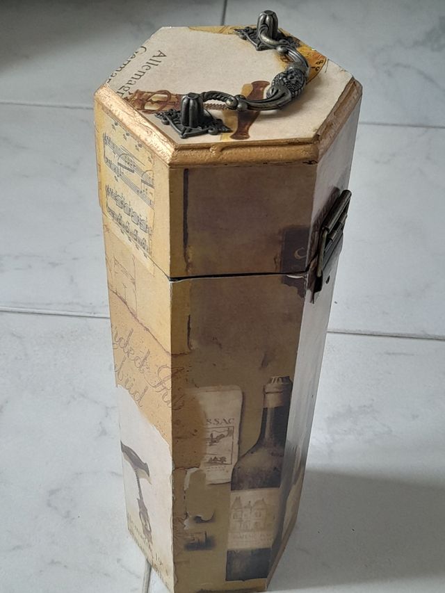 Scatola portabottiglia