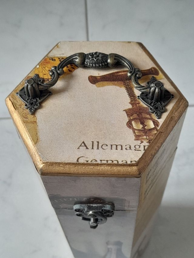 Scatola portabottiglia