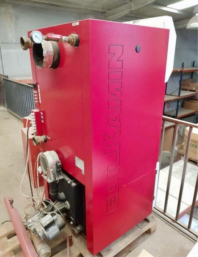 Caldera biomasa Edilkamin