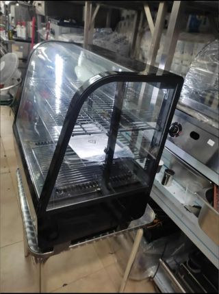 Vitrina expositora refrigerada pastelera