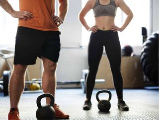 Entrenadora personal con titulacion