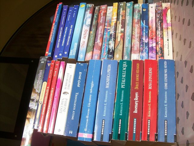 n 31 libri romanzi rosa vari