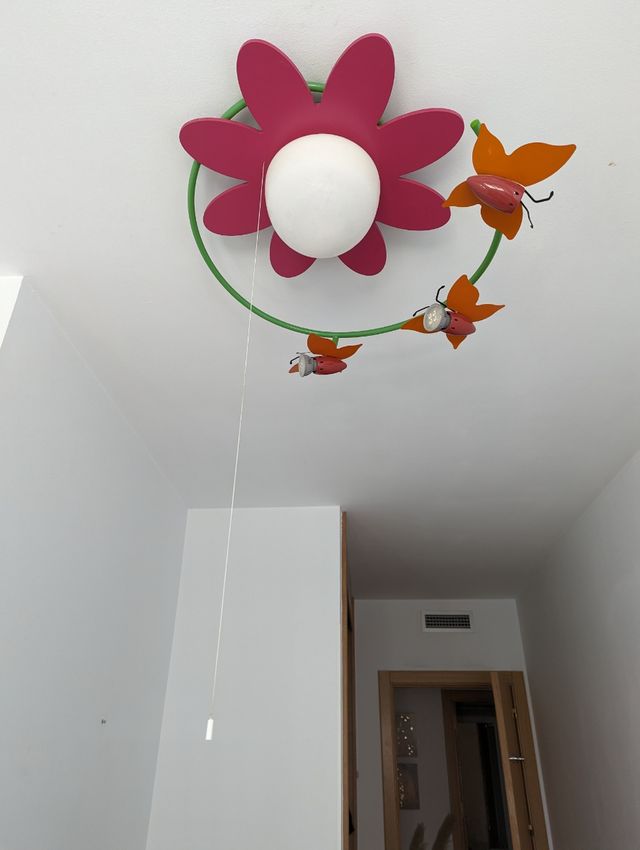 Lámpara infantil flor 2 en 1