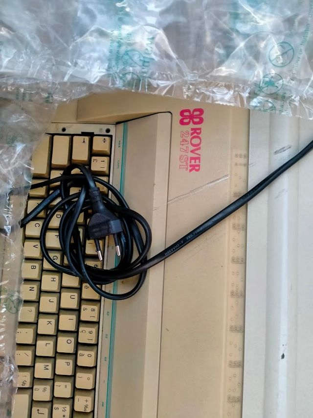 macchina da scrivere Rover 247ST